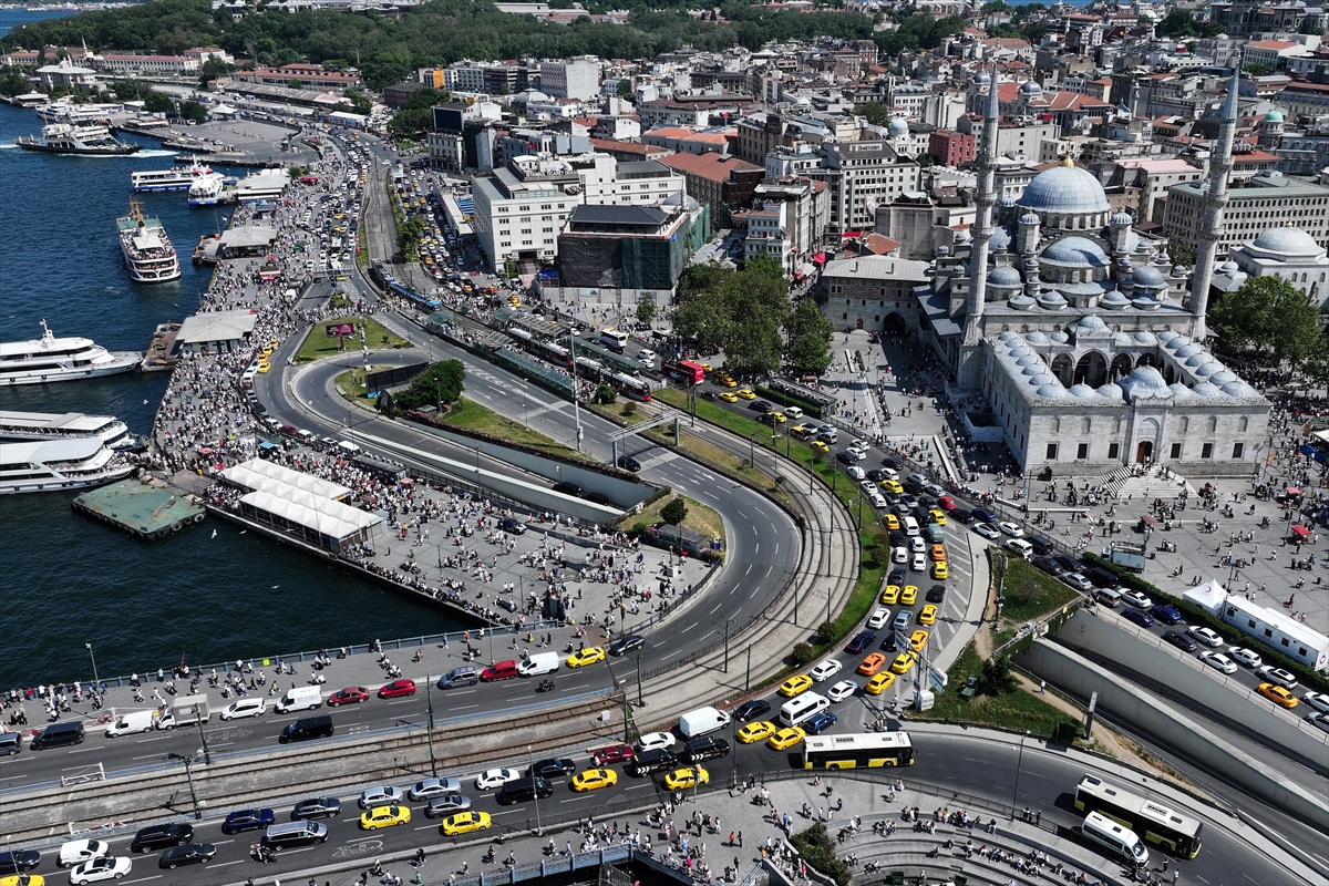 Tarihi Yarımada'da bayram yoğunluğu