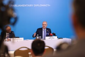 ASTANA (AA) – TBMM Başkanı Numan Kurtulmuş, "Bir tarafta TÜRKPA,