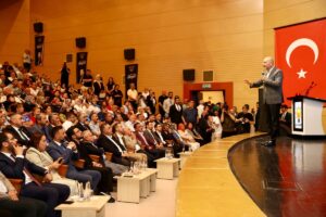 - "Cumhurbaşkanımız çok temkinli politika yürütüyor. Suriye ve İran meselesi