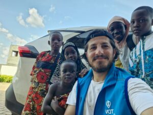 LOME (AA) – Türkiye Diyanet Vakfı (TDV) ekipleri, "Kurbanını paylaş,