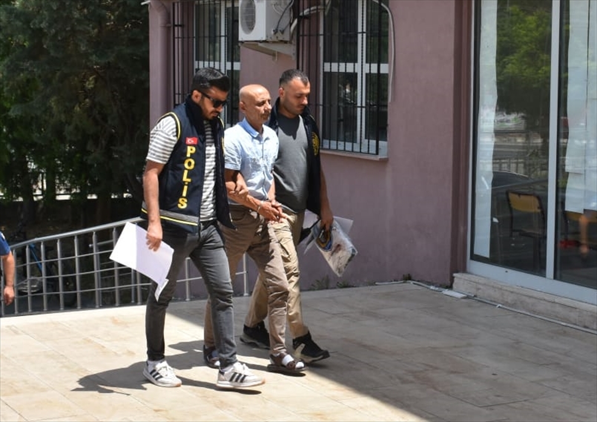 Tekirdağ'da karısını bıçakla ağır yaralayan şüpheli tutuklandı