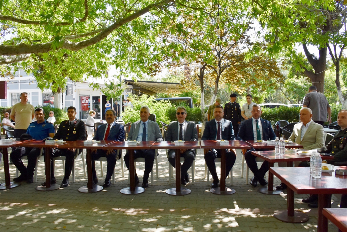 Ticaret Bakanı Bolat, Tekirdağ'da bayramlaşma programında konuştu: