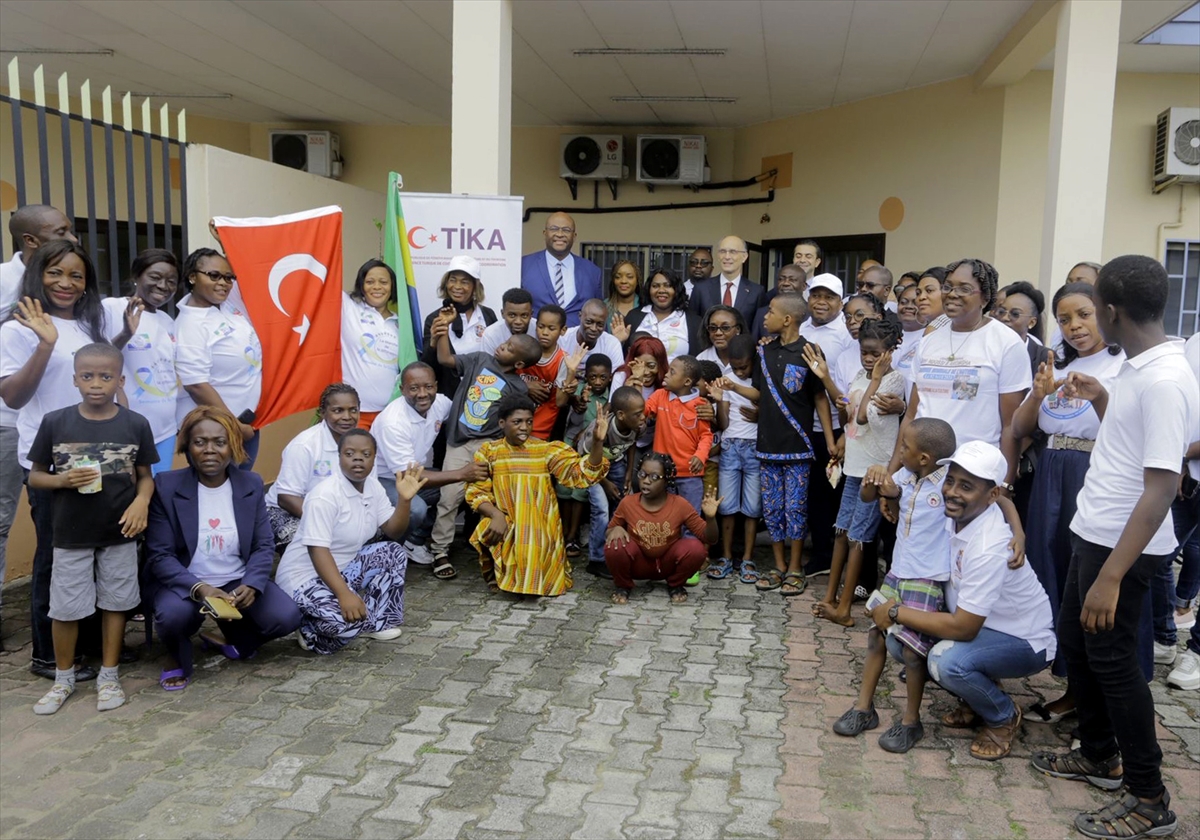 TİKA'dan Gabon'daki özel gereksinimli çocuklara destek