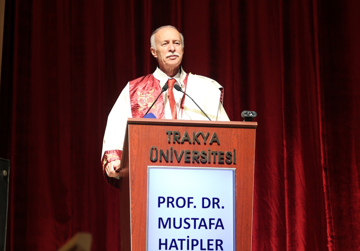 Trakya Üniversitesi'nde “Akademik Yükseltme ve Ödül Töreni” düzenlendi