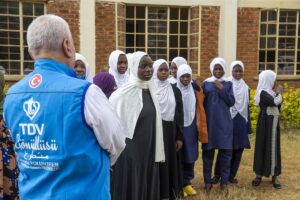 LİLONGWE (AA) – Türkiye'de hayırseverlerin katkılarıyla temin edilen yardımlar, Kurban