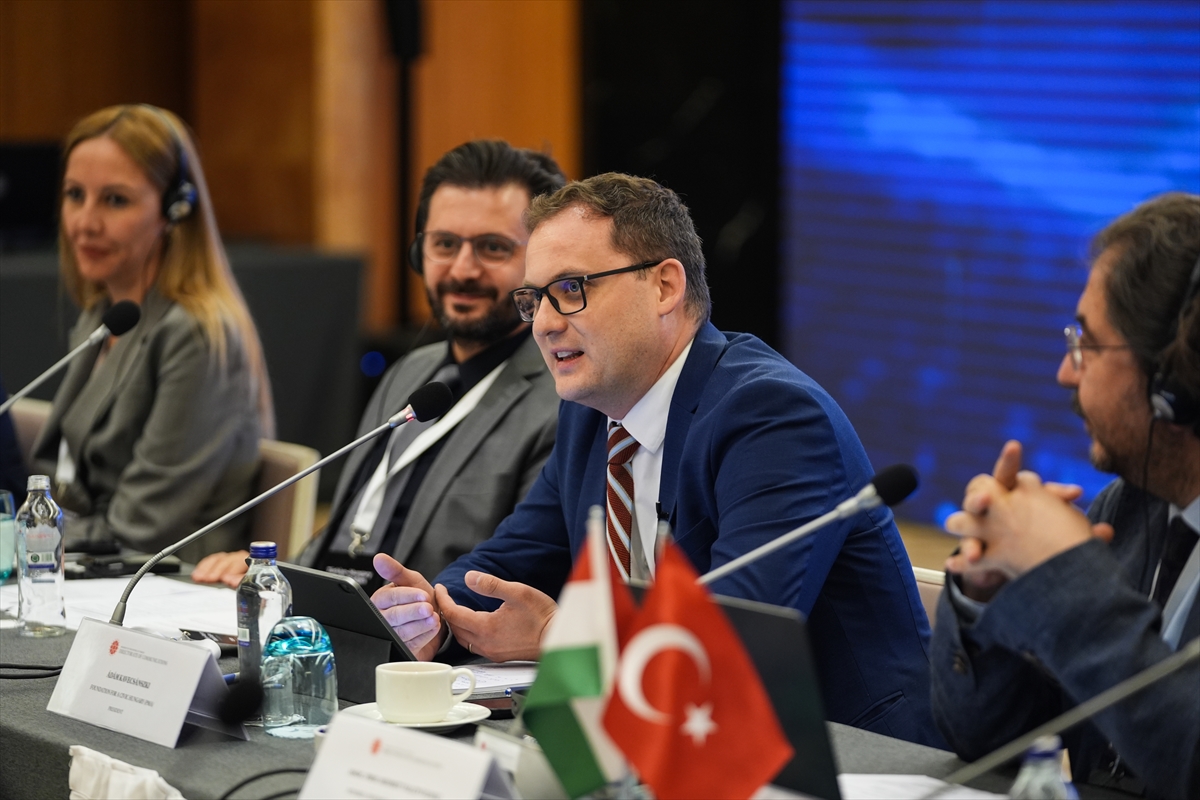 Türkiye ve Macaristan işbirliğini geliştirmeyi hedefleyen “Medya Köprüleri” çalıştayı düzenlendi