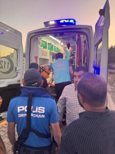 BİTLİS (AA) – Bitlis'in Tatvan ilçesinde Van Gölü açıklarına sürüklenen