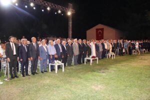 - "Filistin'de artık insanlar bombadan ölmüyor. Orada, yaşlısından gencine birçok