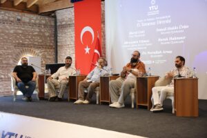 - Akademi, sinema ve sanat dünyasından katılımcılar, "Sanat ve Sanatçı