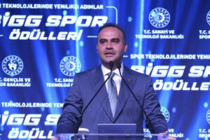 İSTANBUL (AA) – Sanayi ve Teknoloji Bakanı Fatih Kacır, son