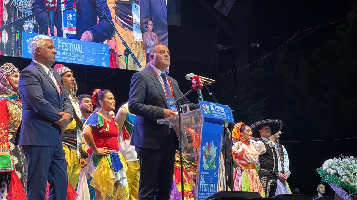 “26. Uluslararası Büyükçekmece Kültür ve Sanat Festivali” başladı