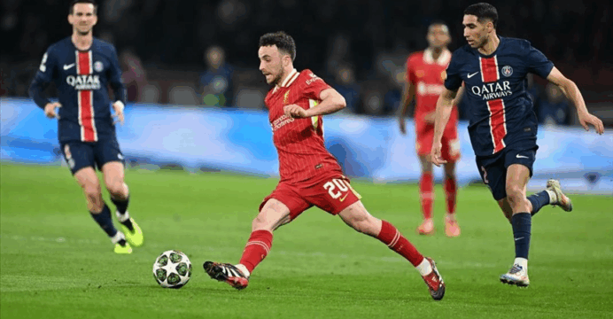 Liverpool’un yıldız futbolcusu Diogo Jota trafik kazasında hayatını kaybetti