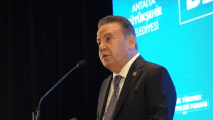 ANTALYA (AA) – Antalya Cumhuriyet Başsavcılığınca yürütülen “rüşvet” soruşturmasında, Antalya