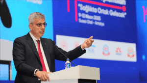 - "Sağlık sistemimizin daha güçlü yarınları için bir dizi köklü