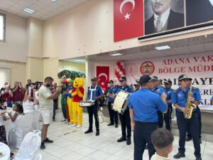 ADANA (AA) – Adana'da Vakıflar Bölge Müdürlüğünce 25 çocuk için