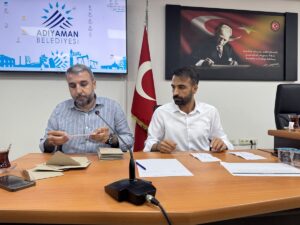 ADIYAMAN (AA) – Adıyaman Belediye Meclisinde, Belediye Başkanı Abdurrahman Tutdere'nin