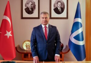 ESKİŞEHİR (AA) – Anadolu Üniversitesi Rektörü Prof. Dr. Yusuf Adıgüzel,