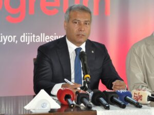 ESKİŞEHİR (AA) – Anadolu Üniversitesinin, açıköğretim sisteminde gerçekleştirdiği dijital dönüşüm