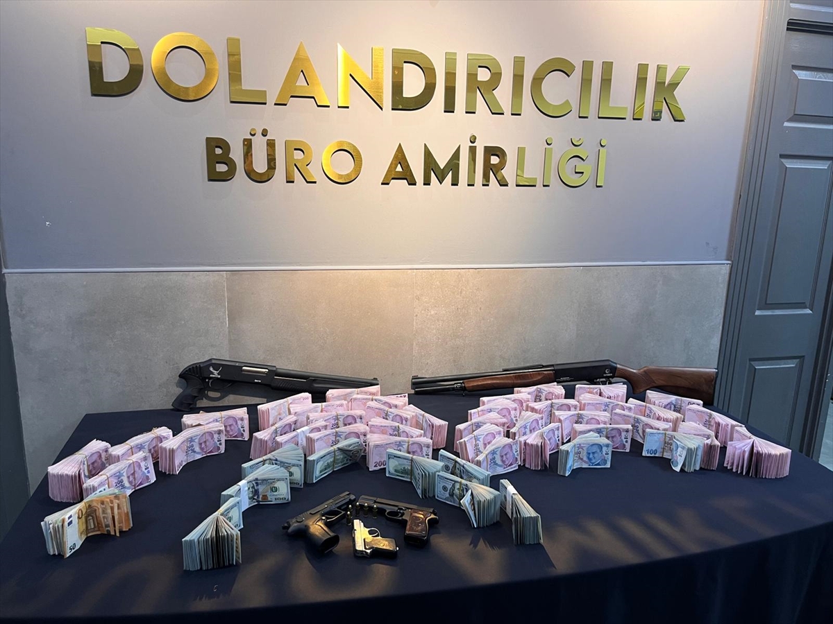 Ankara'da “Kafes” operasyonunda 25 şüpheli yakalandı