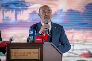 ANKARA (AA) – Ankara'da muharrem ayı dolayısıyla iftar programı düzenlendi.
