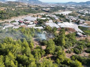ANTALYA (AA) – Antalya'nın Gazipaşa ilçesinde çıkan orman yangını havadan