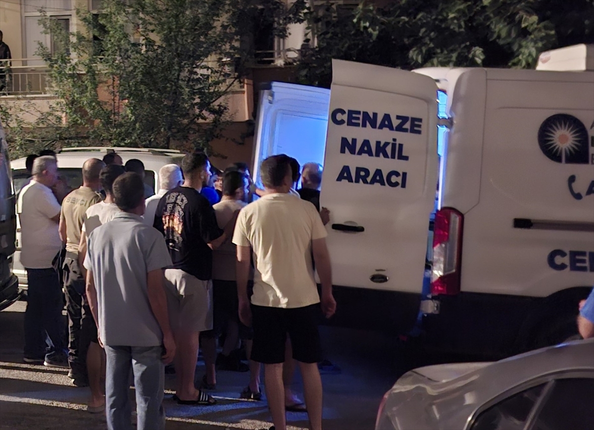 Antalya'da üniversite öğrencisi genç kız, ağabeyi tarafından öldürüldü