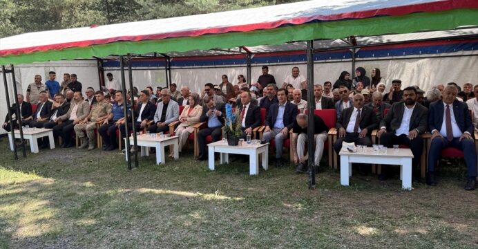 Ardahan'da “5. Hanaklı Aşık Mazlumi Anma Şenlikleri” düzenlendi