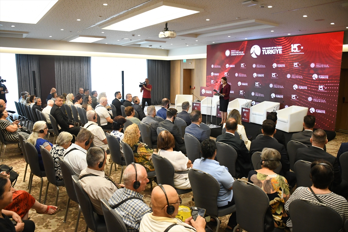 Arnavutluk'ta “Zaferin Adı Türkiye” konulu panel düzenlendi
