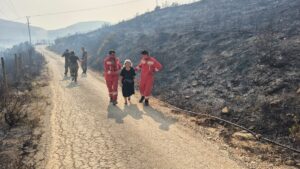 TİRAN (AA) – Arnavutluk'un güneyindeki Delvina iline bağlı 3 köyün