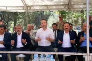 HATAY (AA) – Enerji ve Tabii Kaynaklar Bakanı Alparslan Bayraktar'ın