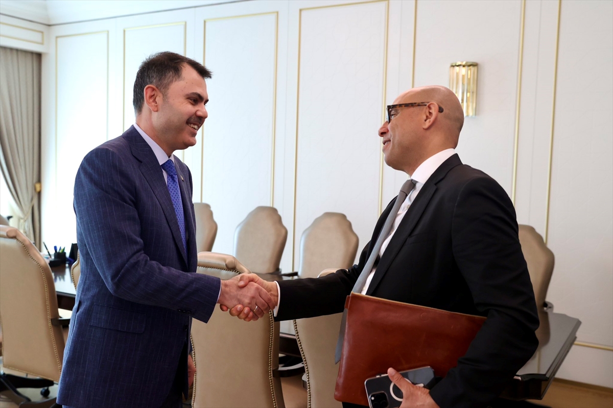 Bakan Kurum, BM İklim Değişikliği Çerçeve Sözleşmesi Sekreteryası İcra Direktörü Stiell ile görüştü