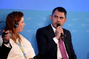 ROMA (AA) – Çevre, Şehircilik ve İklim Değişikliği Bakanı Murat