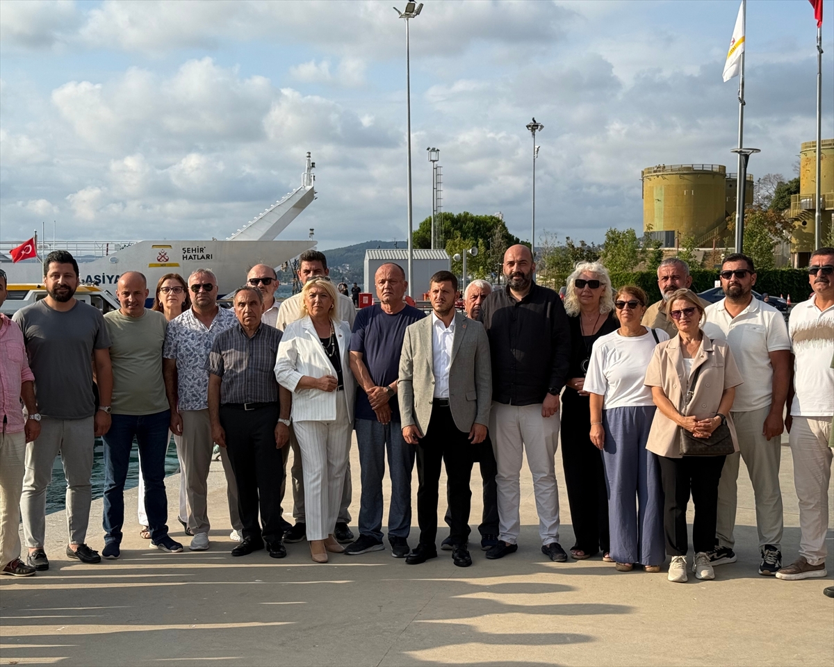 Beykoz'da, İstinye-Çubuklu Arabalı Vapur Hattı'nın kaldırılması kararına protesto