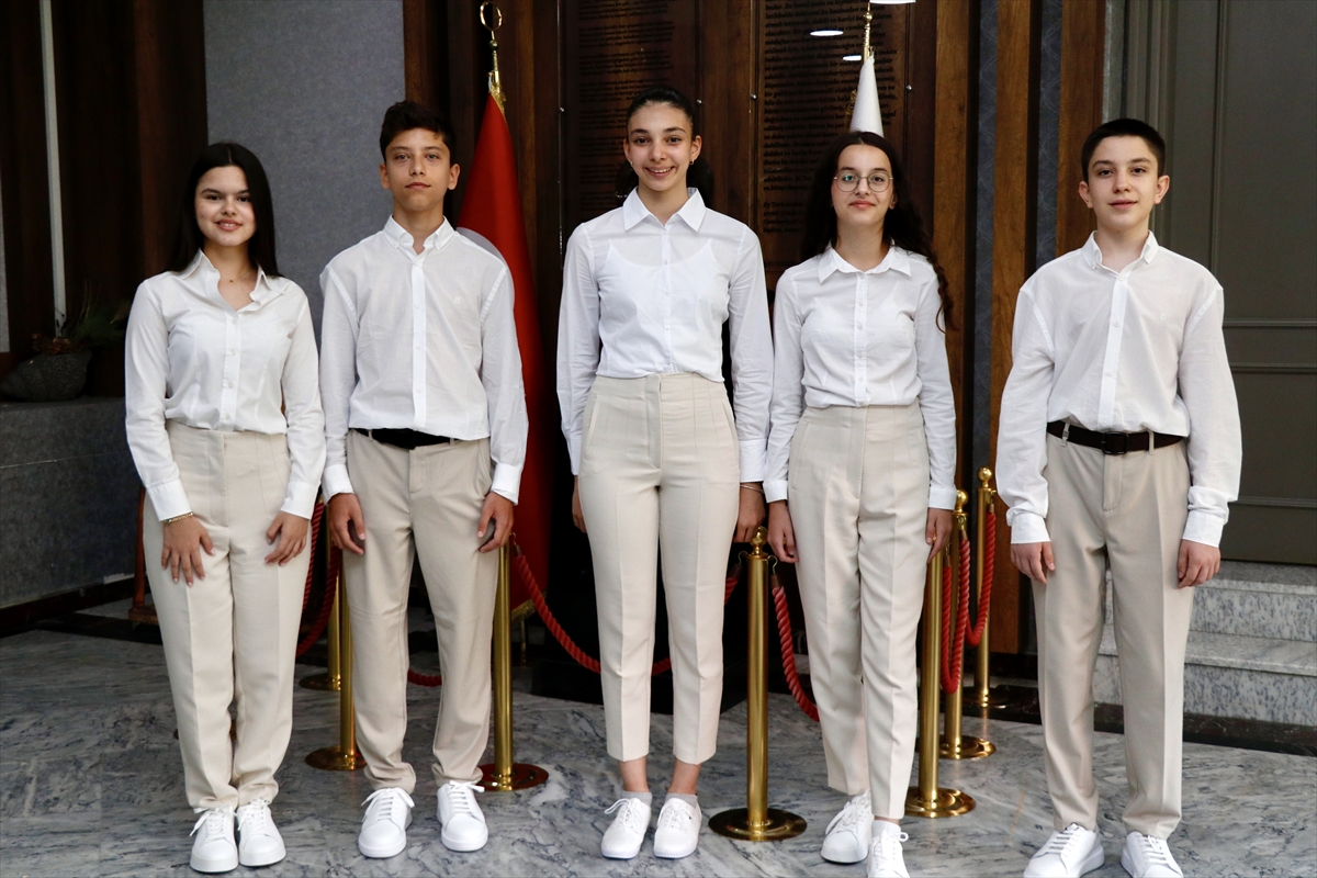 Bilnet Okulları'ndan 6 öğrenci LGS sınavında tam puan aldı