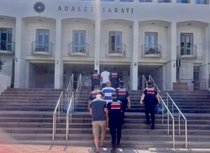 MUĞLA (AA) – Muğla'nın Bodrum ilçesinde düzenlenen uyuşturucu operasyonunda gözaltına