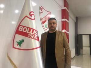 BOLU (AA) – Boluspor'da yapılan yönetim kurulu toplantısında kulüp başkanlığına