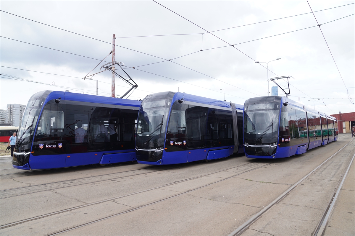 Bozankaya, Sırbistan'daki tramvay projesinde 3 aracı teslim etti
