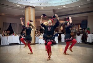 FİLİBE (AA) – Komşu iki ülke arasında ekonomik, kültürel ve