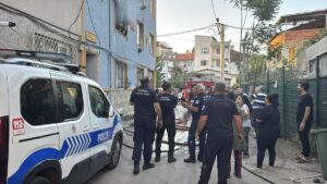 BURSA (AA) – Bursa'nın Osmangazi ilçesinde bir dairede çıkan yangında