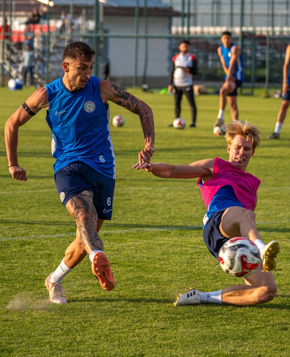 Çaykur Rizespor'un Erzurum kampı devam ediyor