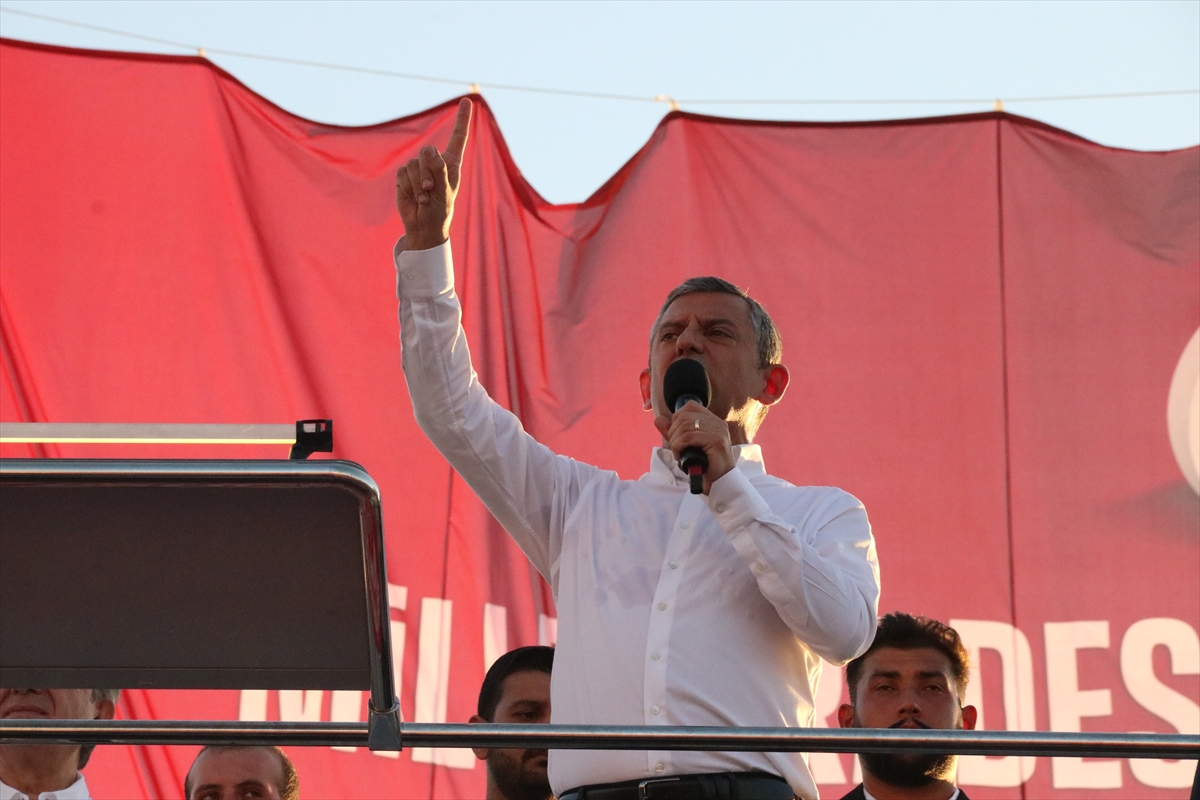 CHP Genel Başkanı Özel, Malatya'daki mitingde konuştu: