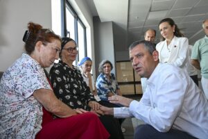 İZMİR (AA) – CHP Genel Başkanı Özgür Özel, rüşvet ve