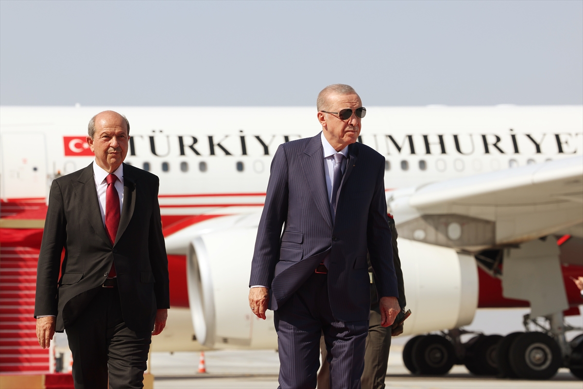 Cumhurbaşkanı Erdoğan, KKTC'ye geldi