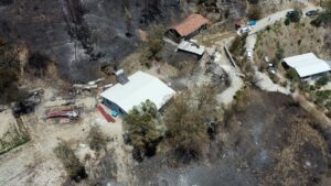 HATAY (AA) – Hatay'da, 6 Şubat 2023'teki depremlerde evi ağır