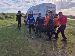 DİYARBAKIR (AA) – Diyarbakır'da Dicle Nehri'nde boğulma tehlikesi geçiren kardeşini