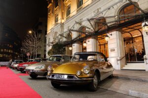 - L'Aventure DS ile işbirliği içinde düzenlenen retrospektif, çok sayıda