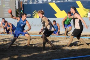 - Kadın ve erkeklerde yarı final eşleşmeleri belli oldu