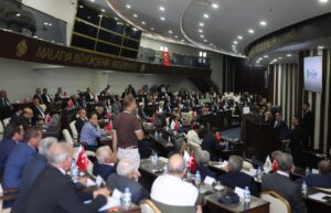 MALATYA (AA) – Enerji ve Tabii Kaynaklar Bakanı Alparslan Bayraktar,