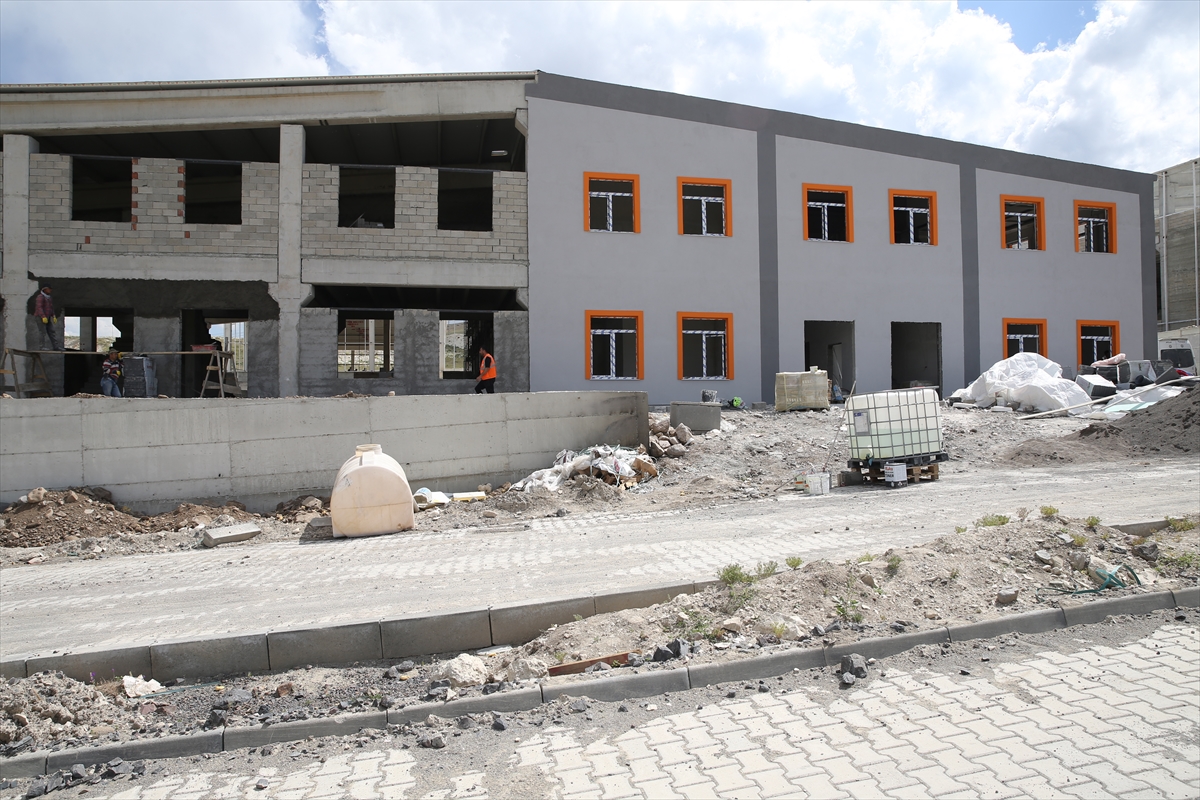 Erzurum'da 8 bin kişinin istihdam edileceği 2. OSB'nin inşası sürüyor