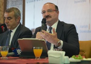 ERZURUM (AA) – Atatürk Üniversitesi Rektörü Prof. Dr. Ahmet Hacımüftüoğlu,